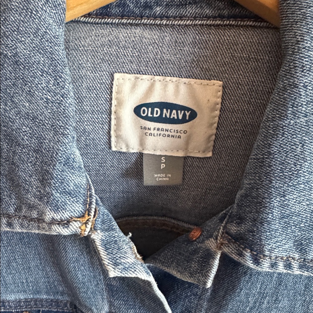 Old Navy Women’s Size Small Light Blue Denim Jean Jacket Casual Fall Style Used - Picture 3 of 7
